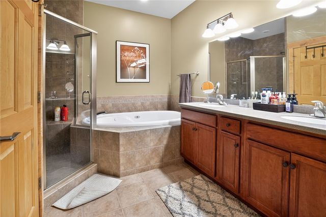 496 Southwind Cir, Seven Springs Resort, PA 15622