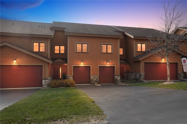 496 Southwind Cir, Seven Springs Resort, PA 15622