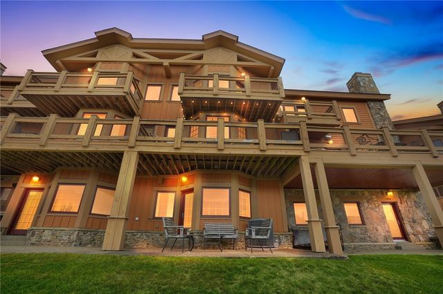 496 Southwind Cir, Seven Springs Resort, PA 15622