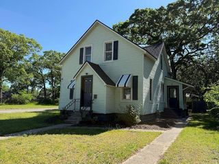 1872 Commerce Street, Muskegon City, MI 49441