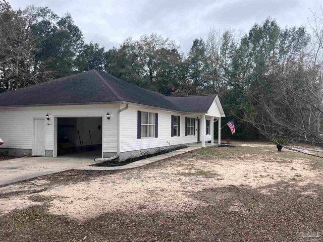 3041 N 17th Ave, Milton, FL 32583