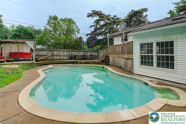 3368 Capital Street, Salisbury Twp, PA 18103
