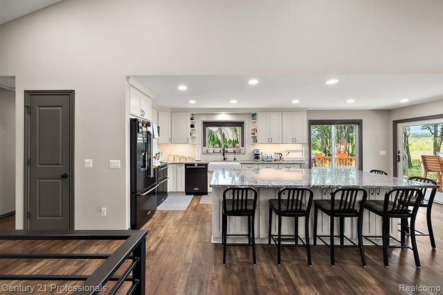 12120 Shaffer Road, Davisburg, MI 48350