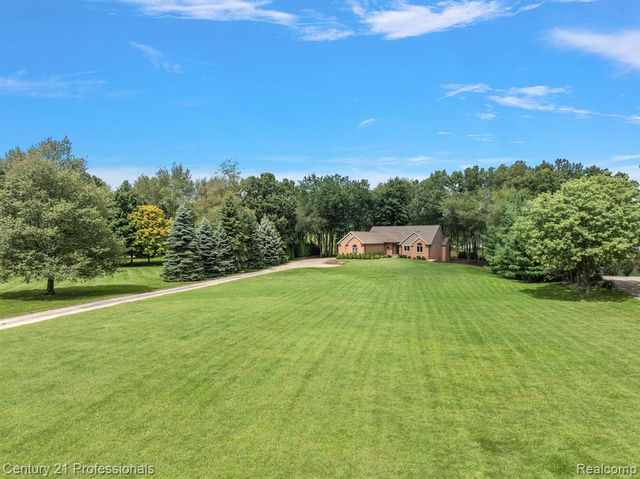 12120 Shaffer Road, Davisburg, MI 48350