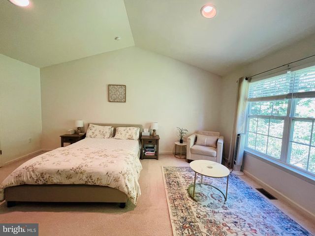 46 HOOVER AVE, Princeton, NJ 08540