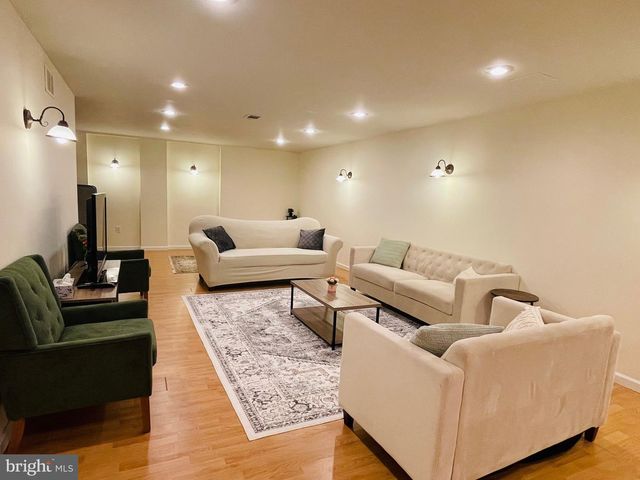 46 HOOVER AVE, Princeton, NJ 08540