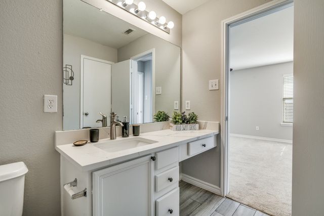 2429 N Emerald Lane, Mckinney, TX 75071