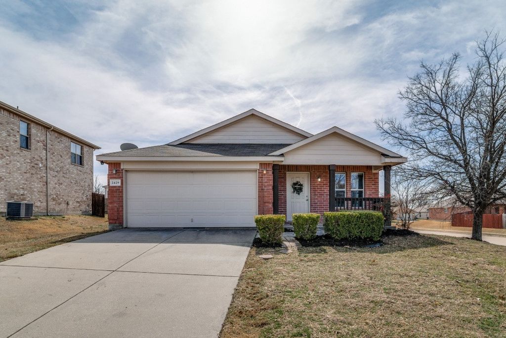 2429 N Emerald Lane, Mckinney, TX 75071