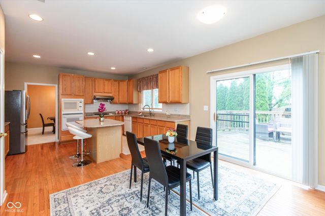 13888 Dearborn Circle, Fishers, IN 46038