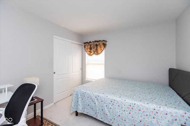 13888 Dearborn Circle, Fishers, IN 46038