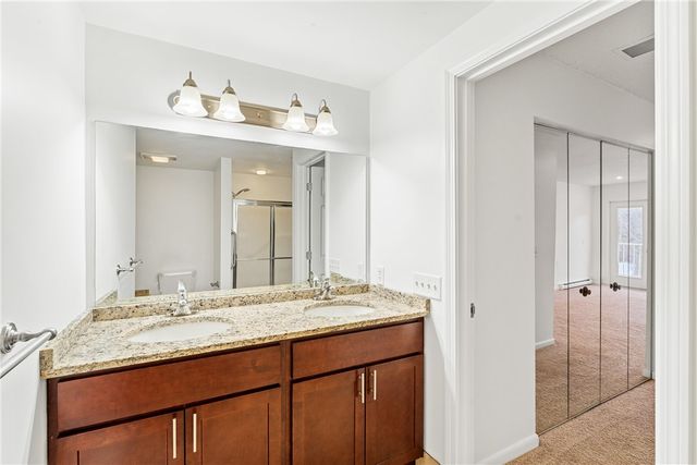 30 Argyle Avenue 112, East Providence, RI 02915