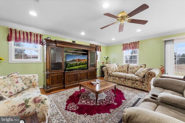 14917-A COMPTON RD, Centreville, VA 20121