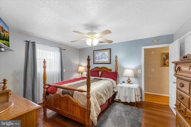 14917-A COMPTON RD, Centreville, VA 20121