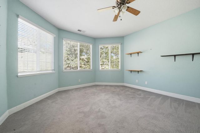 3479 Hanley Dr, Valley Springs, CA 95252