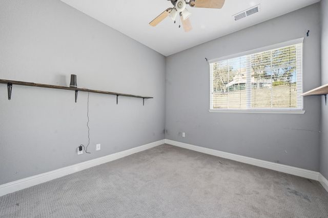 3479 Hanley Dr, Valley Springs, CA 95252