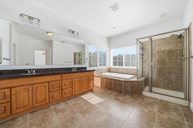 3479 Hanley Dr, Valley Springs, CA 95252