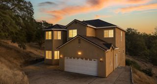 3479 Hanley Dr, Valley Springs, CA 95252