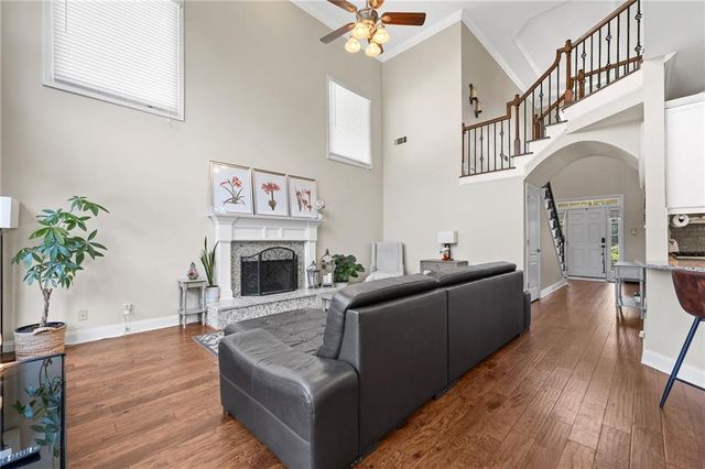 313 Ambrose Creek Drive, Buford, GA 30518