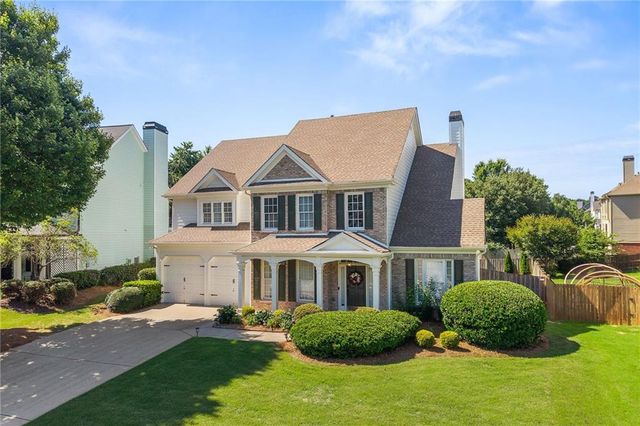 313 Ambrose Creek Drive, Buford, GA 30518