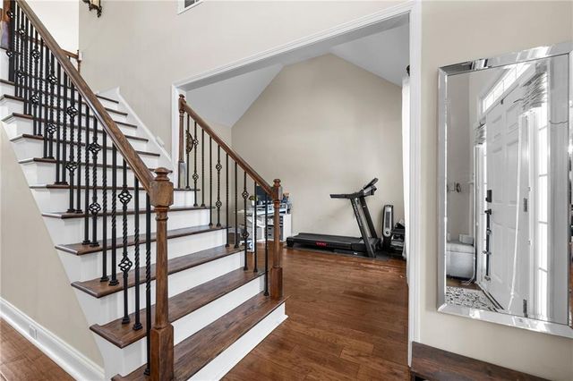 313 Ambrose Creek Drive, Buford, GA 30518