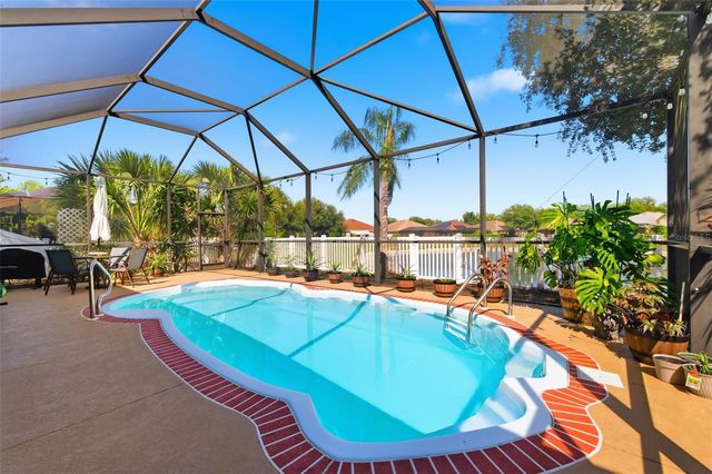 8642 TENBRIDGE WAY, New Port Richey, FL 34654