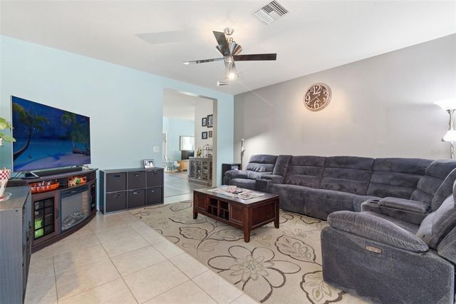 8642 TENBRIDGE WAY, New Port Richey, FL 34654