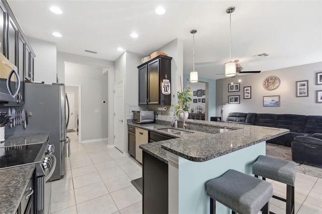 8642 TENBRIDGE WAY, New Port Richey, FL 34654
