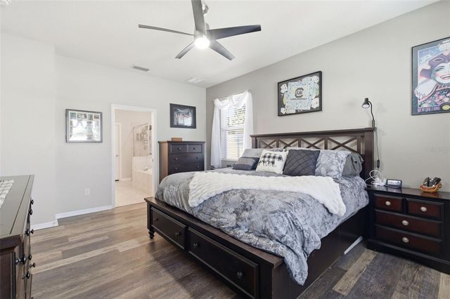 8642 TENBRIDGE WAY, New Port Richey, FL 34654