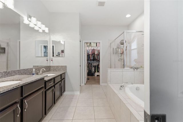 8642 TENBRIDGE WAY, New Port Richey, FL 34654