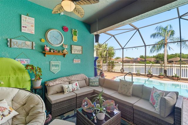 8642 TENBRIDGE WAY, New Port Richey, FL 34654