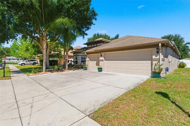 8642 TENBRIDGE WAY, New Port Richey, FL 34654
