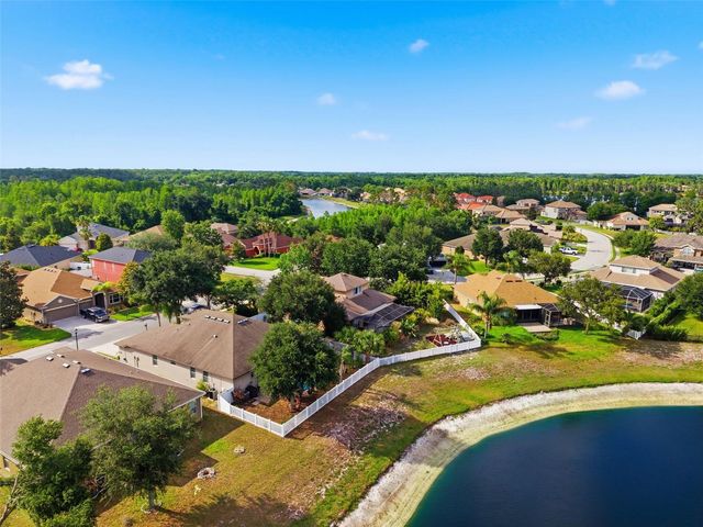 8642 TENBRIDGE WAY, New Port Richey, FL 34654