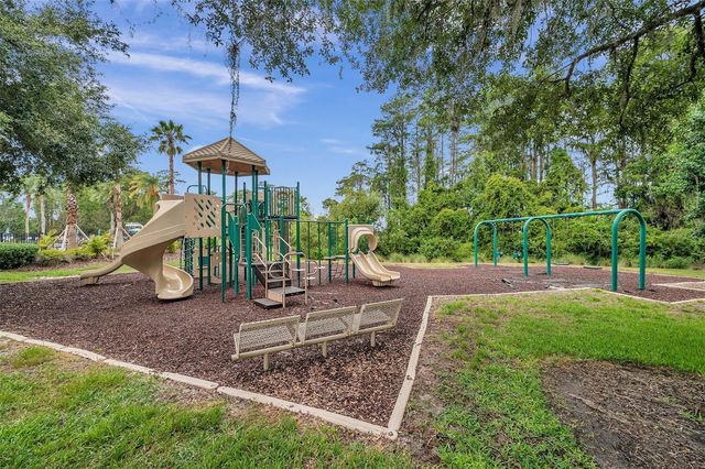 8642 TENBRIDGE WAY, New Port Richey, FL 34654
