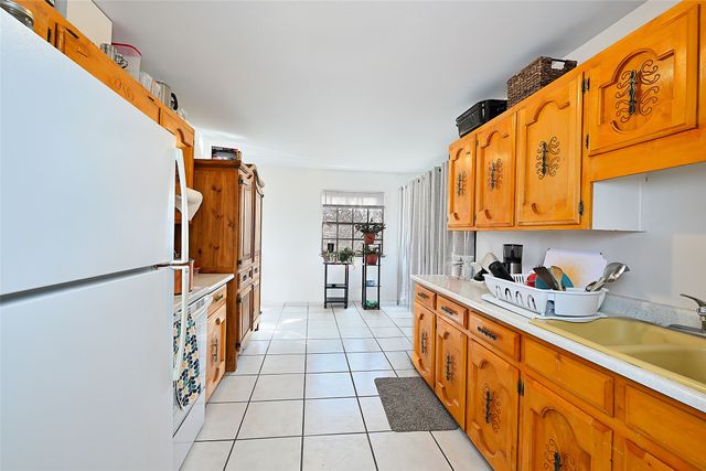 516 Hillside Avenue, Santa Fe, NM 87501