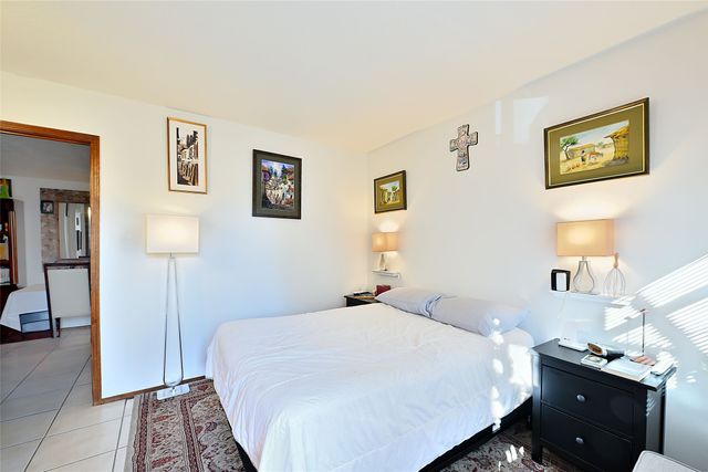 516 Hillside Avenue, Santa Fe, NM 87501