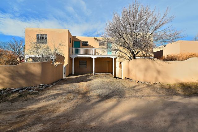 516 Hillside Avenue, Santa Fe, NM 87501