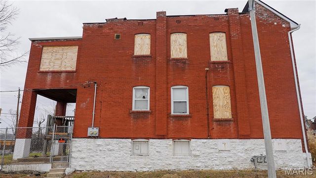 3103 N Taylor Avenue, St Louis, MO 63115