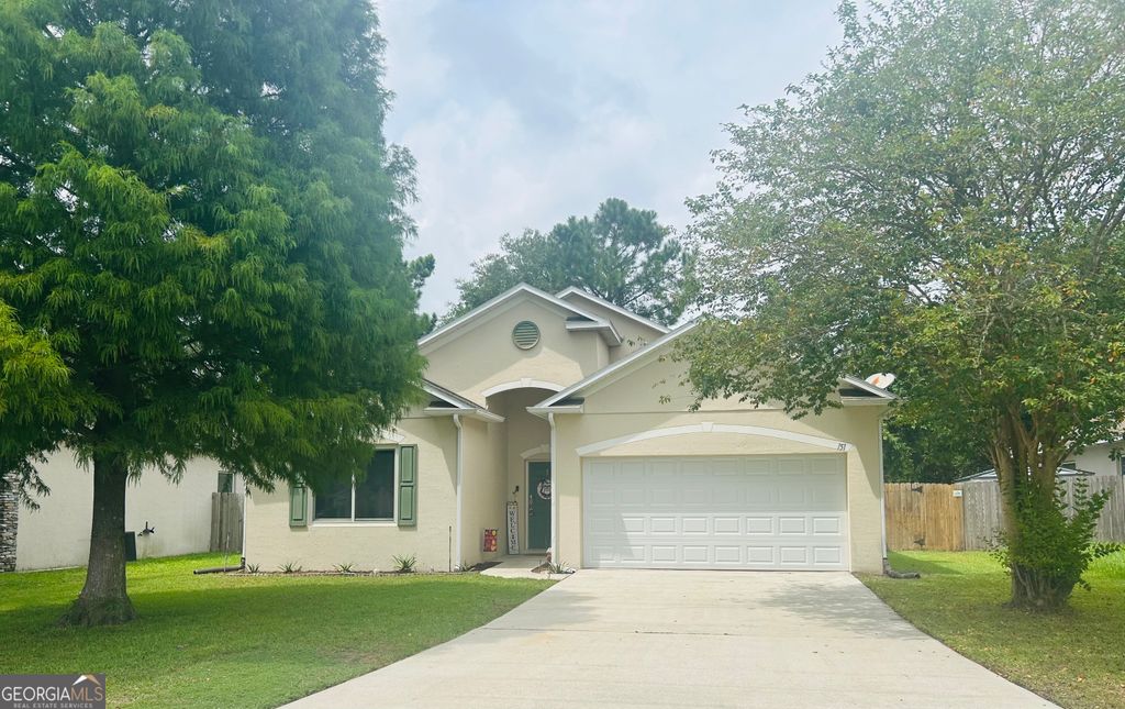 151 Pine Bluff Boulevard W, Kingsland, GA 31548