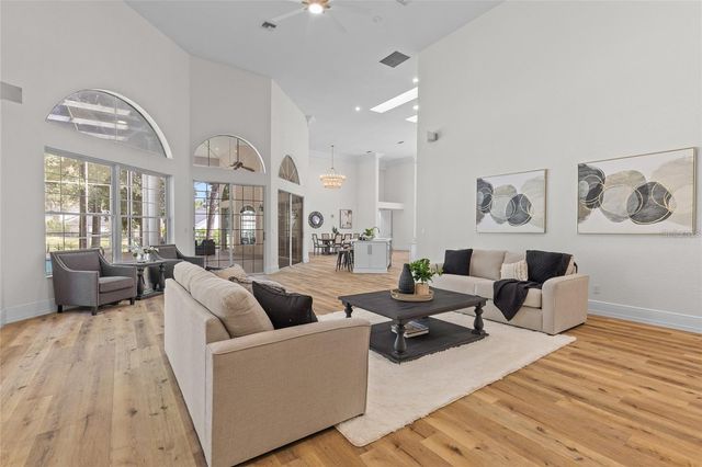 6943 SE 12TH CIRCLE, Ocala, FL 34480