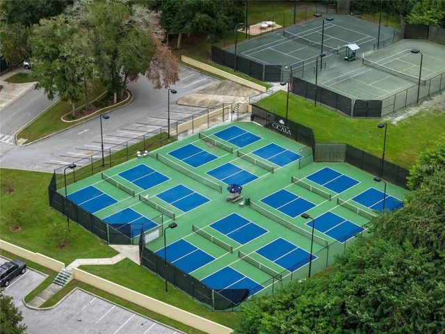 6943 SE 12TH CIRCLE, Ocala, FL 34480