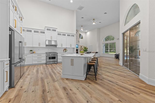 6943 SE 12TH CIRCLE, Ocala, FL 34480