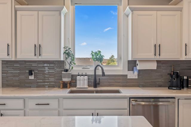 3645 NW 165th Street, Clive, IA 50325