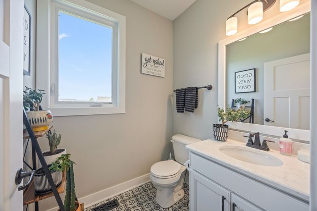 3645 NW 165th Street, Clive, IA 50325