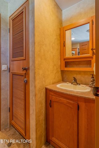 4229 E Parkway, Gatlinburg, TN 37738