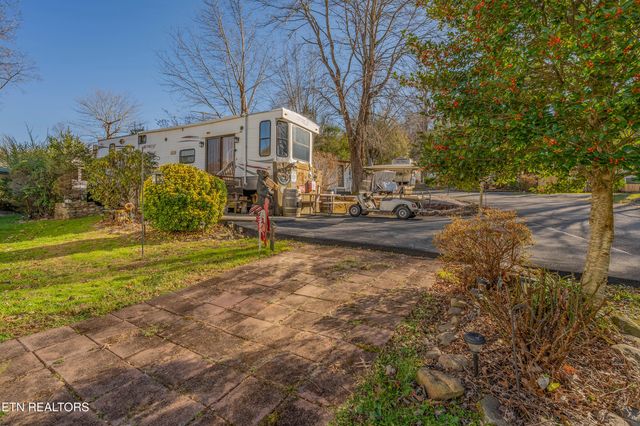 4229 E Parkway, Gatlinburg, TN 37738