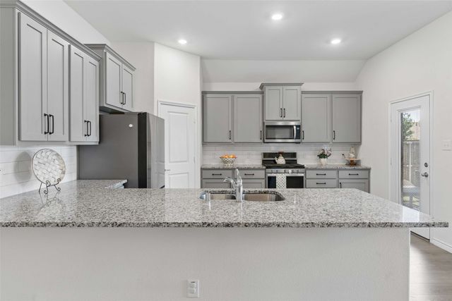 308 Tate Lane, Anna, TX 75409