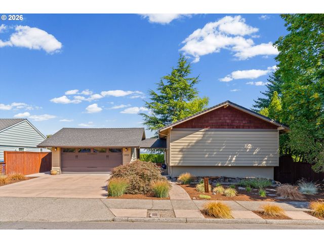13921 Ne SISKIYOU Ct, Portland, OR 97230