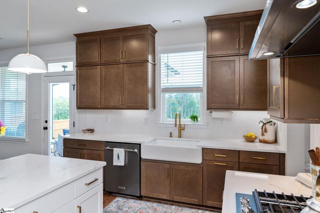 904 Novelty Drive, Greer, SC 29651