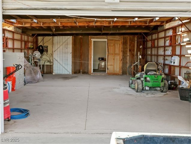 5770 South Peterson Road, Amargosa Valley, NV 89020