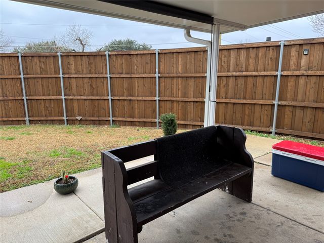 3437 Livingston Lane, Carrollton, TX 75007